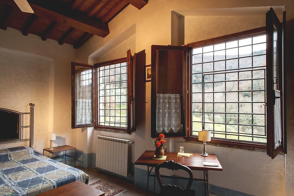 Rignano sullʼArno Country Room Il Moro الغرفة الصورة